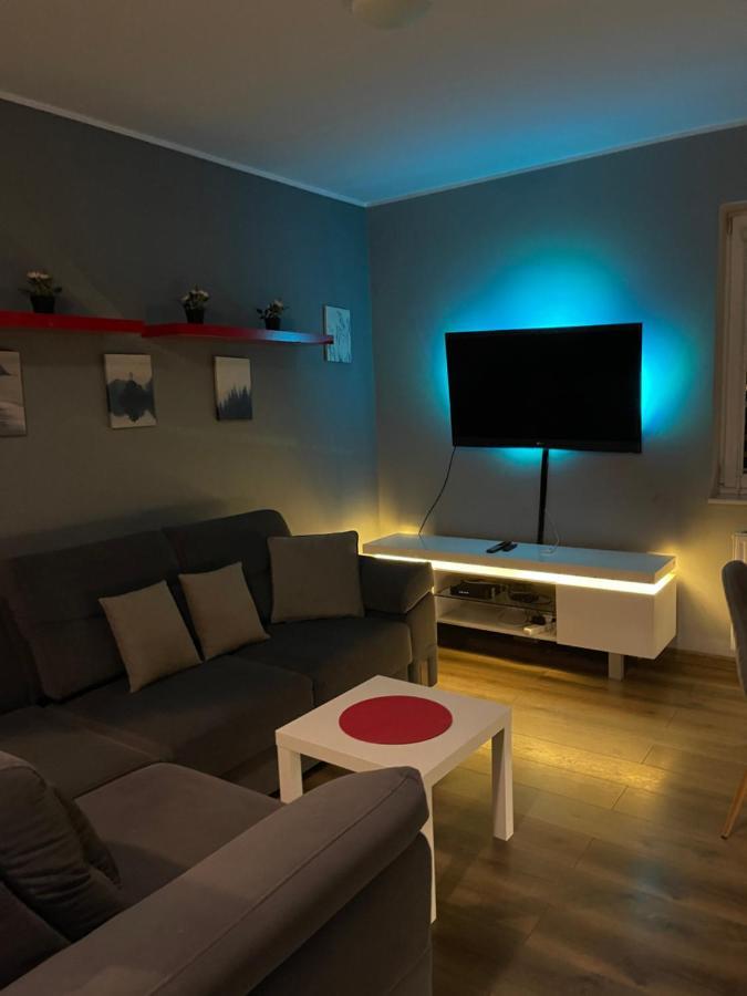 Gdynia Apartament 42 M Z Miejscem W Garazu Z Winda Blisko Centrum I Morza Exteriér fotografie